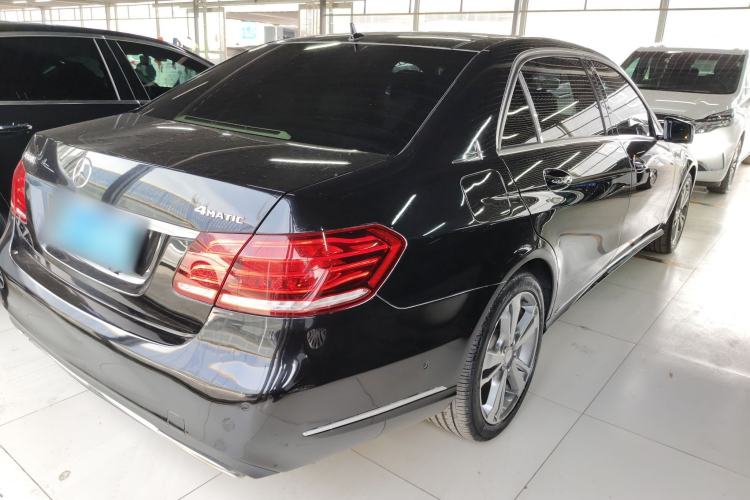 Used Mercedes-Benz E-Class 2015 E 320 L 4MATIC Rear Right 45 Deg