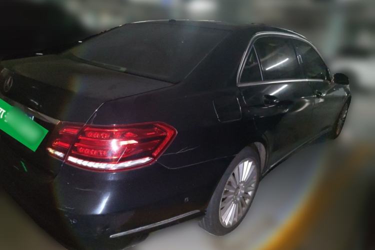 Used Mercedes-Benz E-Class 2015 E 200 L Rear Right 45 Deg