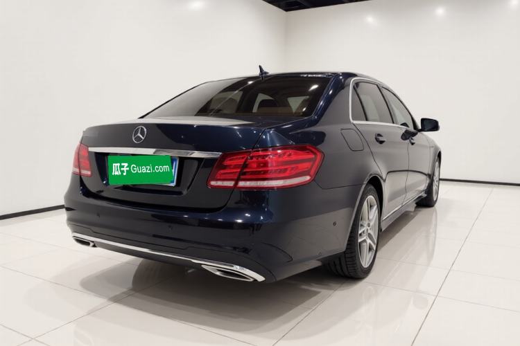 Used Mercedes-Benz E-Class 2015 E 260 L Sport & Fashion Model Rear Right 45 Deg