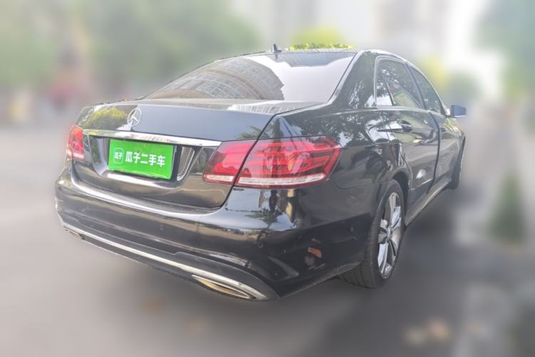 Used Mercedes-Benz E-Class 2015 E 260 L Sport & Fashion Model Rear Right 45 Deg
