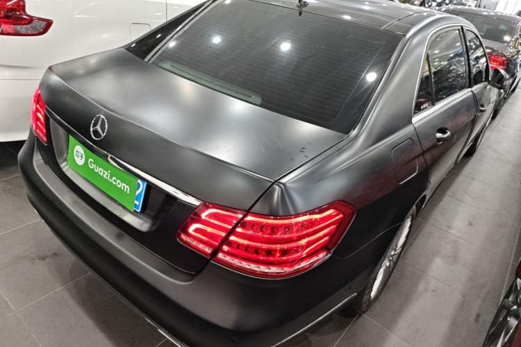 Used Mercedes-Benz E-Class 2015 E 200 L Rear Right 45 Deg