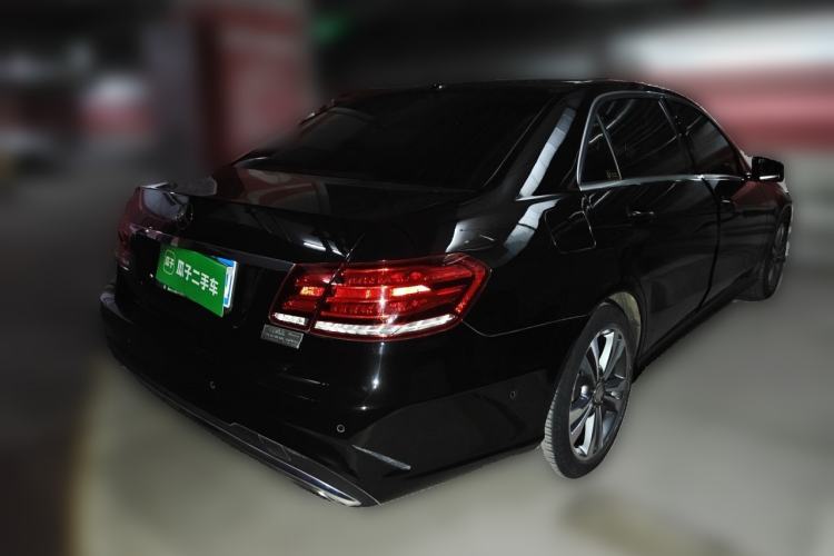 Used Mercedes-Benz E-Class 2015 Facelift E 200 L Sport Edition Rear Right 45 Deg