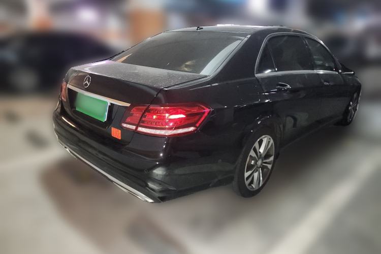 Used Mercedes-Benz E-Class 2015 Restyled E 260 L Sport Edition Rear Right 45 Deg