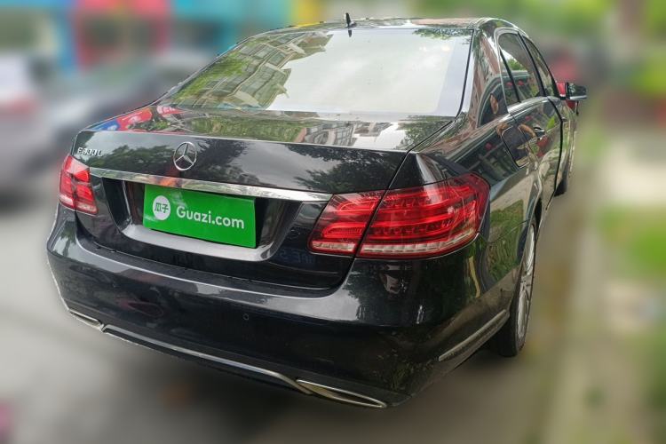 Used Mercedes-Benz E-Class 2015 Facelift E 200 L Rear Right 45 Deg