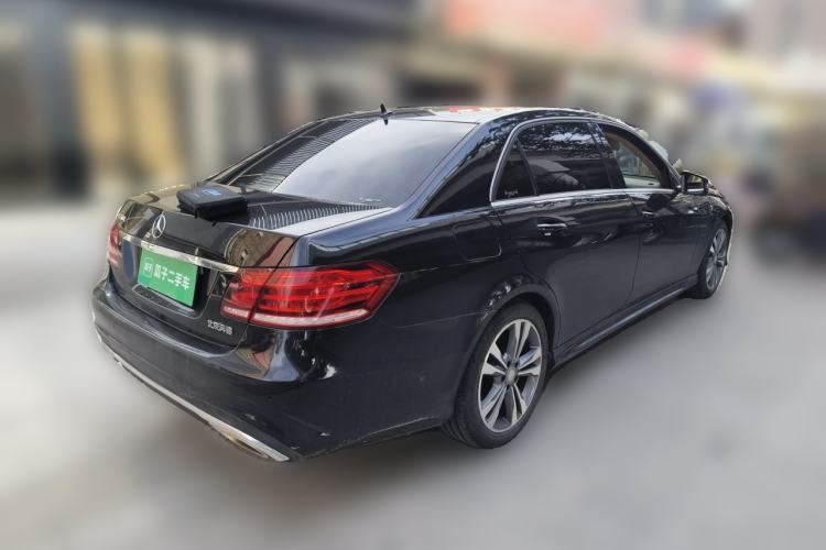 Used Mercedes-Benz E-Class 2015 E 260 L Sport Edition Rear Right 45 Deg