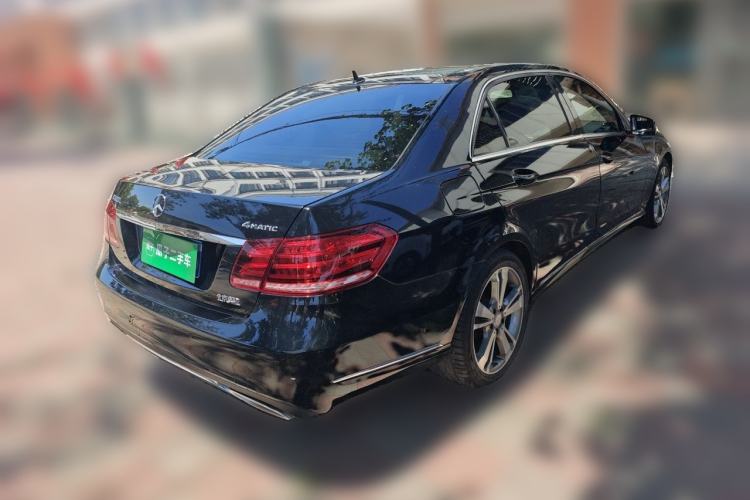 Used Mercedes-Benz E-Class 2015 E 320 L 4MATIC Rear Right 45 Deg