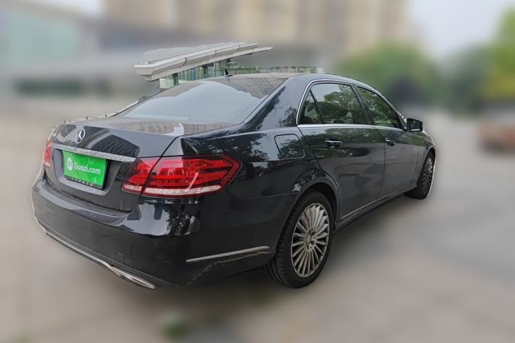 Used Mercedes-Benz E-Class 2015 Facelift E 200 L Rear Right 45 Deg