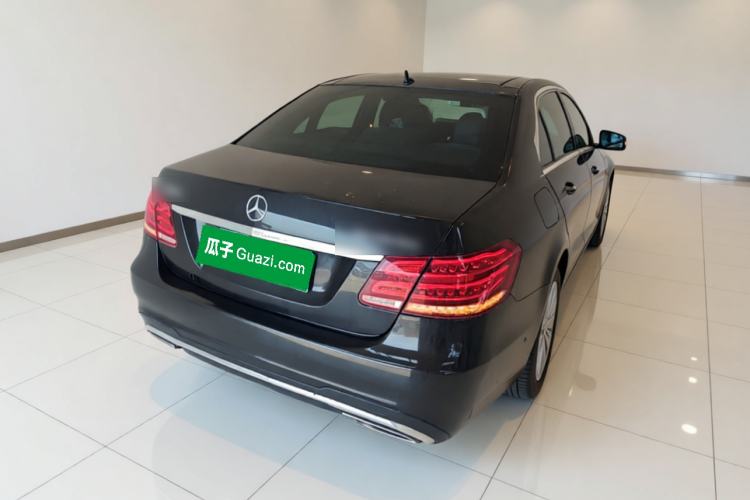 Used Mercedes-Benz E-Class 2015 Revised E 260 L Sporty and Stylish Edition Rear Right 45 Deg