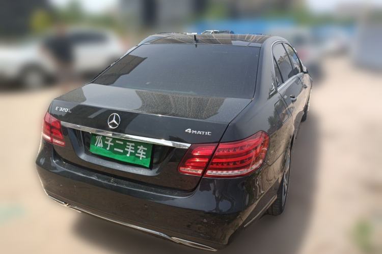 Used Mercedes-Benz E-Class 2015 E 320 L Luxury 4MATIC Rear Right 45 Deg