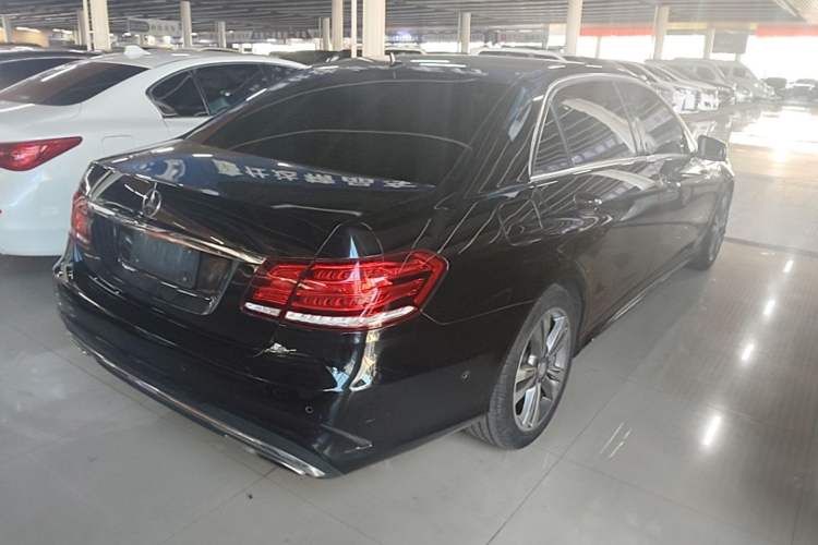 Used Mercedes-Benz E-Class 2015 Restyled E 260 L Sport Edition Rear Right 45 Deg
