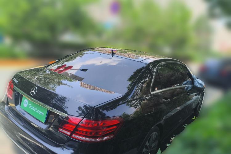 Used Mercedes-Benz E-Class 2015 E 260 L Sport & Fashion Model Rear Right 45 Deg