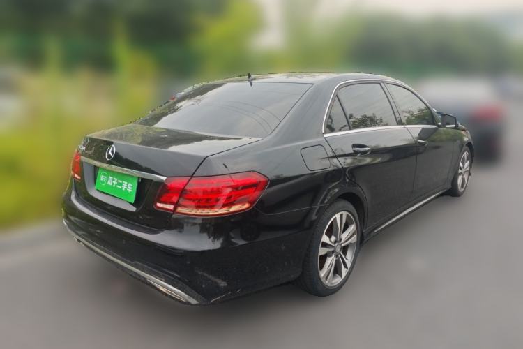Used Mercedes-Benz E-Class 2015 E 260 L Sport Edition Rear Right 45 Deg