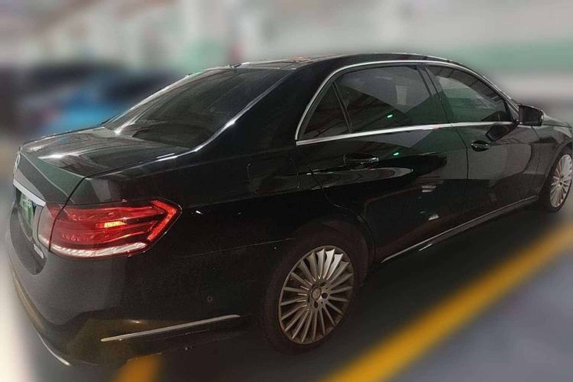Used Mercedes-Benz E-Class 2015 E 260 L Rear Right 45 Deg