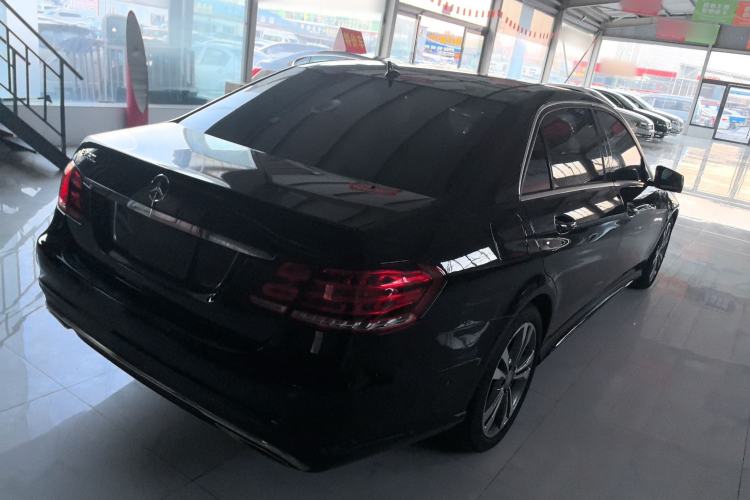 Used Mercedes-Benz E-Class 2015 Revised E 260 L Sporty and Stylish Edition Rear Right 45 Deg