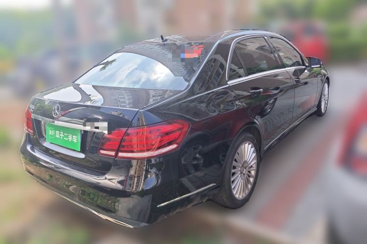 Used Mercedes-Benz E-Class 2015 Facelift E 200 L Rear Right 45 Deg