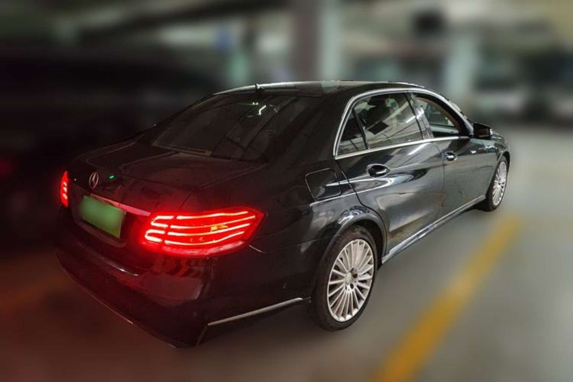Used Mercedes-Benz E-Class 2015 E 200 L Rear Right 45 Deg