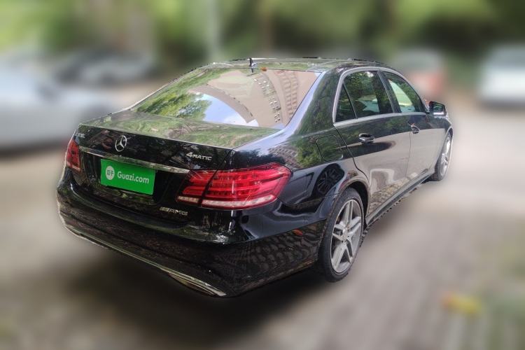 Used Mercedes-Benz E-Class 2015 E 260 L Sport & Fashion Model Rear Right 45 Deg