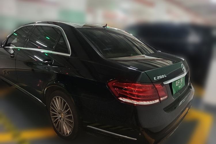 Used Mercedes-Benz E-Class 2015 E 260 L Rear
