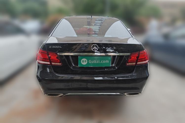 Used Mercedes-Benz E-Class 2015 E 200 L Rear