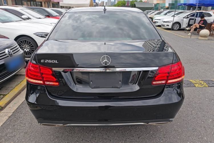 Used Mercedes-Benz E-Class 2015 Facelift E 200 L Rear