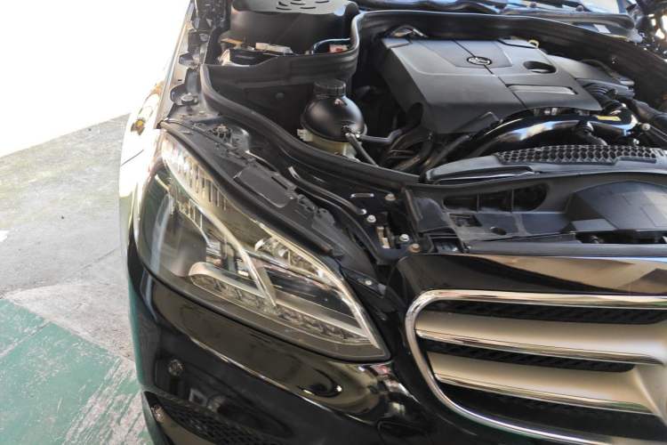 Used Mercedes-Benz E-Class 2015 Facelift E 200 L Right Front Headlight