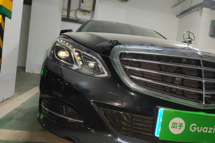 Used Mercedes-Benz E-Class 2015 E 400 L Hybrid Right Front Headlight