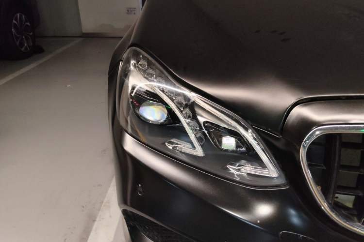 Used Mercedes-Benz E-Class 2015 E 260 L Sport Luxury Model Right Front Headlight