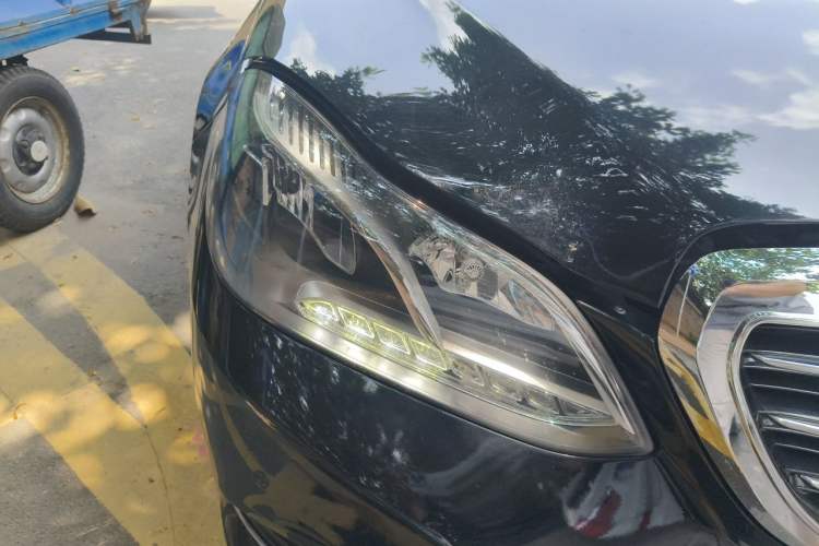 Used Mercedes-Benz E-Class 2015 E 200 L Right Front Headlight