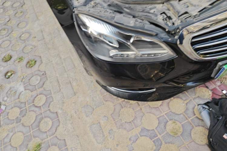 Used Mercedes-Benz E-Class 2015 Facelift E 200 L Right Front Headlight