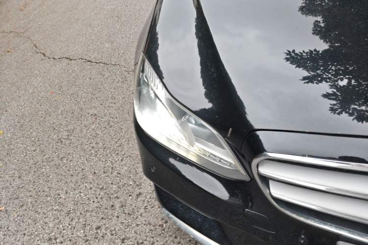 Used Mercedes-Benz E-Class 2015 E 200 L Sport Edition Right Front Headlight