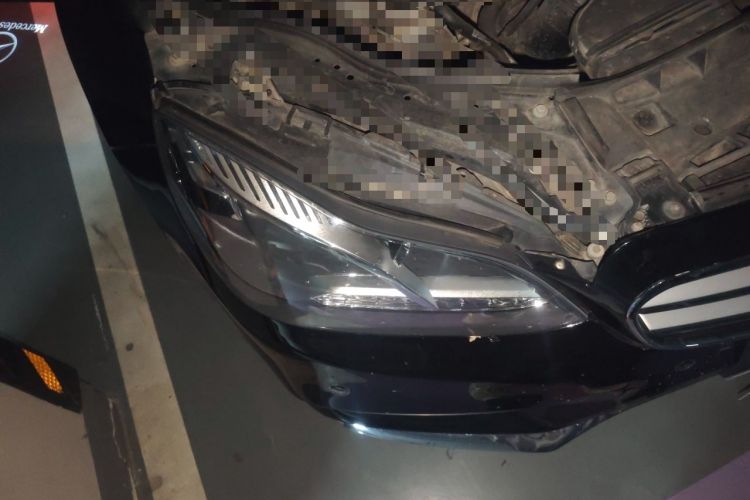 Used Mercedes-Benz E-Class 2015 Restyled E 260 L Sport Edition Right Front Headlight