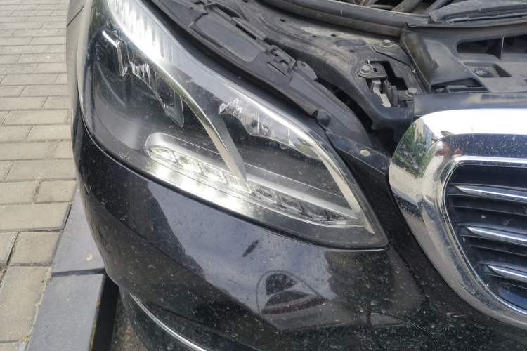 Used Mercedes-Benz E-Class 2015 Revised E 260 L Right Front Headlight