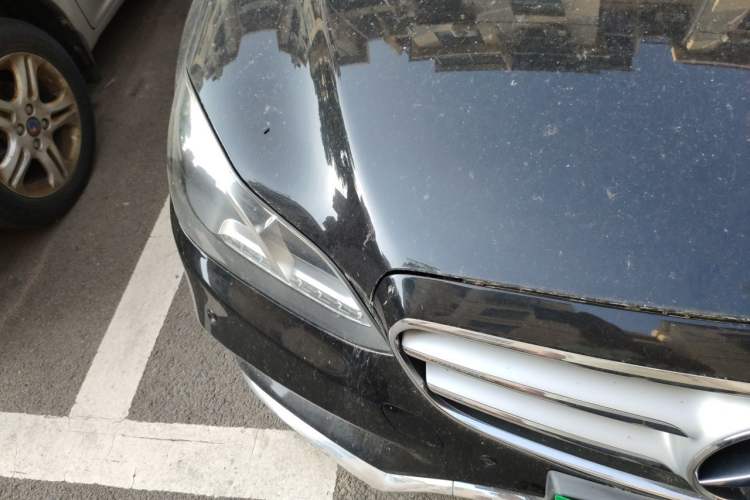 Used Mercedes-Benz E-Class 2015 E 260 L Sport Edition Right Front Headlight
