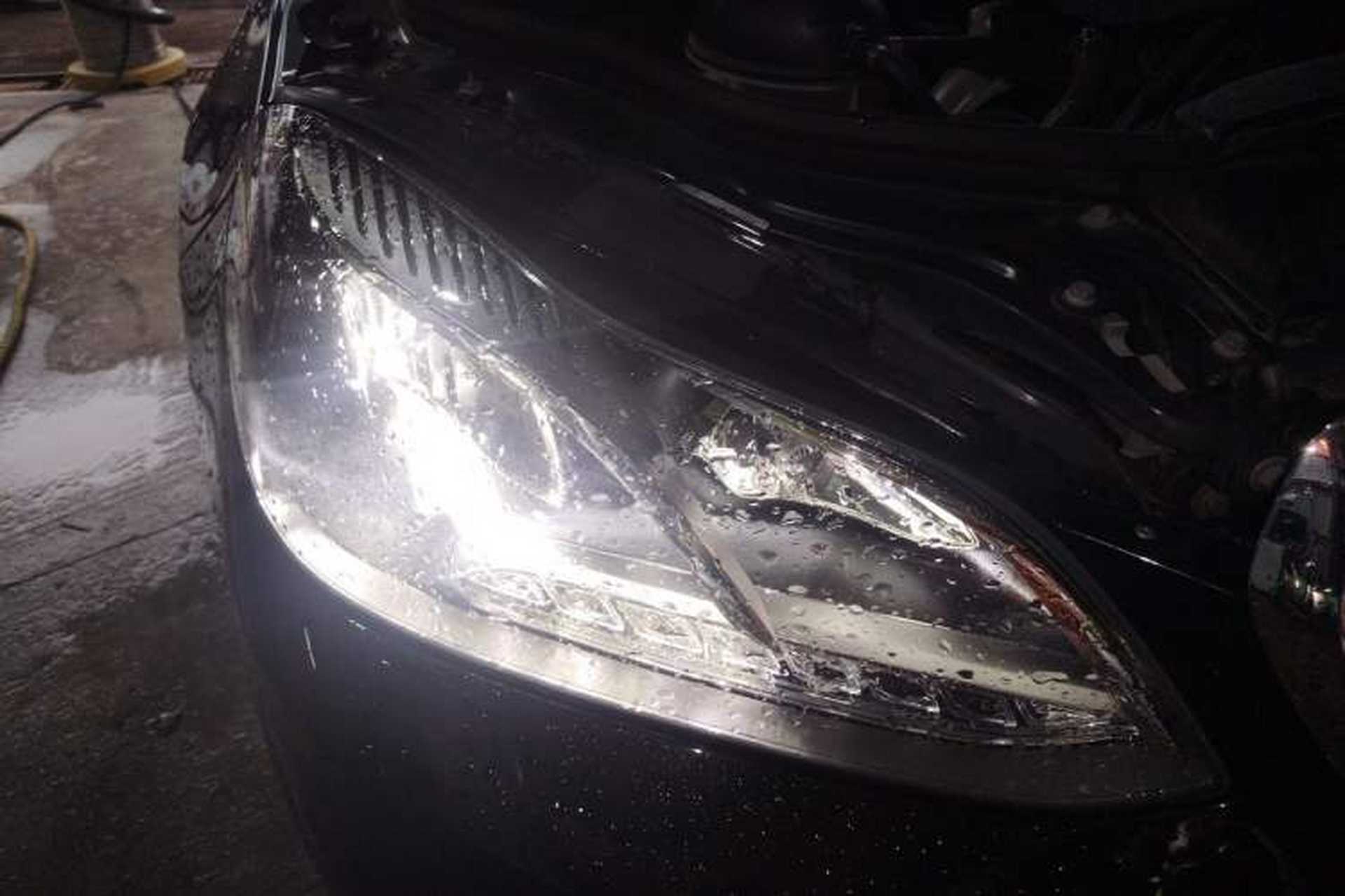 Used Mercedes-Benz E-Class 2015 Facelift E 200 L Right Front Headlight