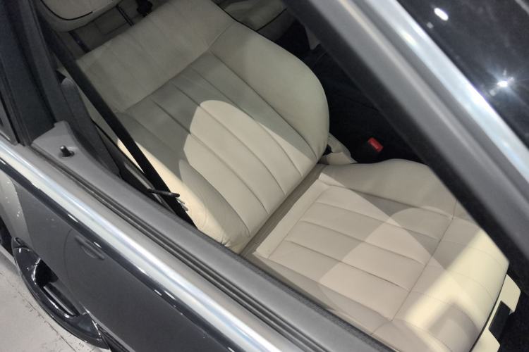 Used Mercedes-Benz E-Class 2015 E 320 L 4MATIC Right Front Seat