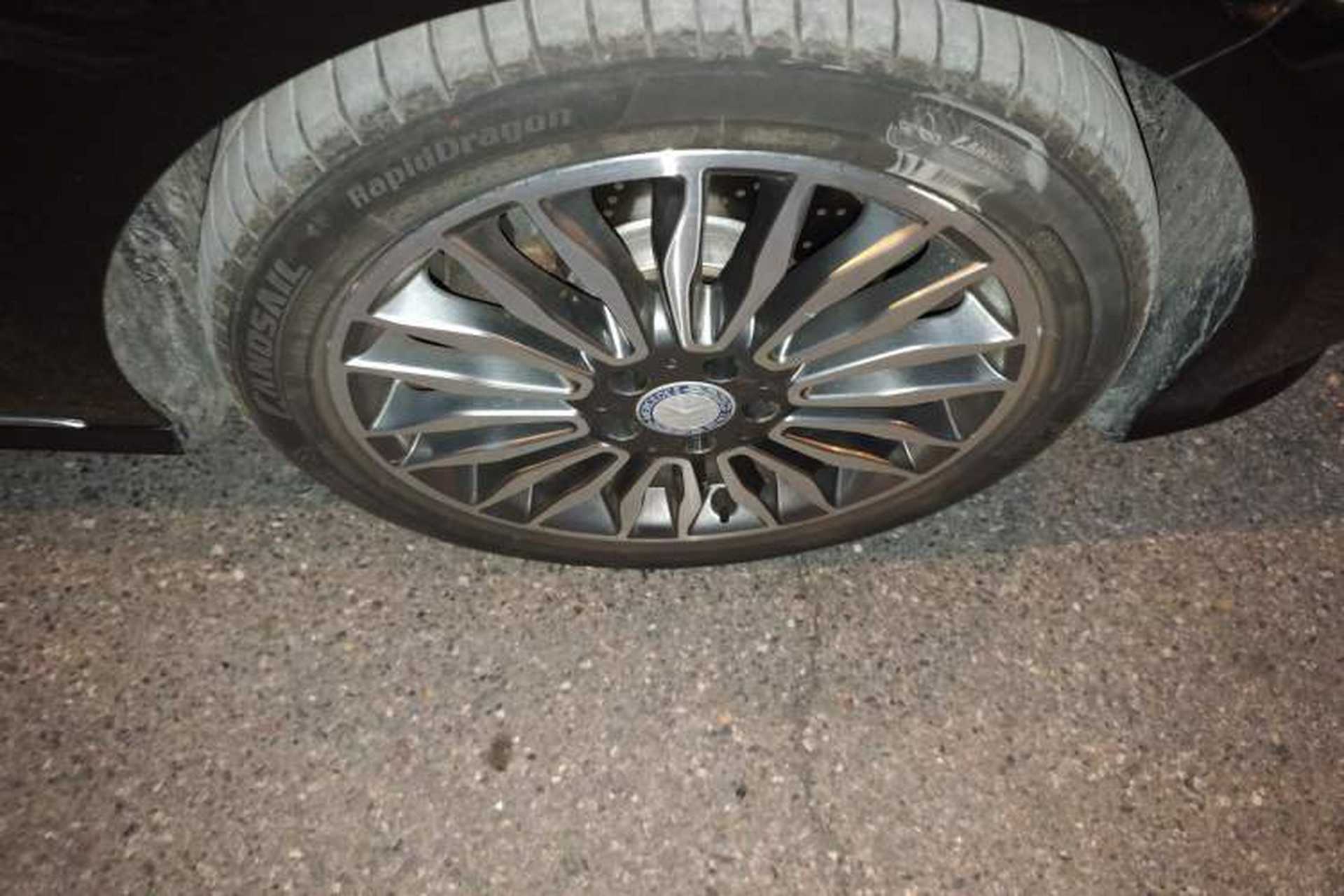 Used Mercedes-Benz E-Class 2015 Facelift E 260 L Luxury Edition Right Front Wheel Hub