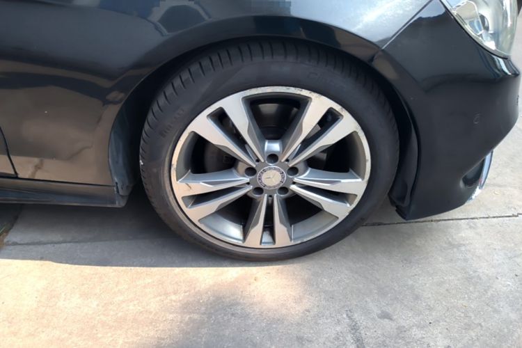 Used Mercedes-Benz E-Class 2015 Restyled E 260 L Sport Edition Right Front Wheel Hub