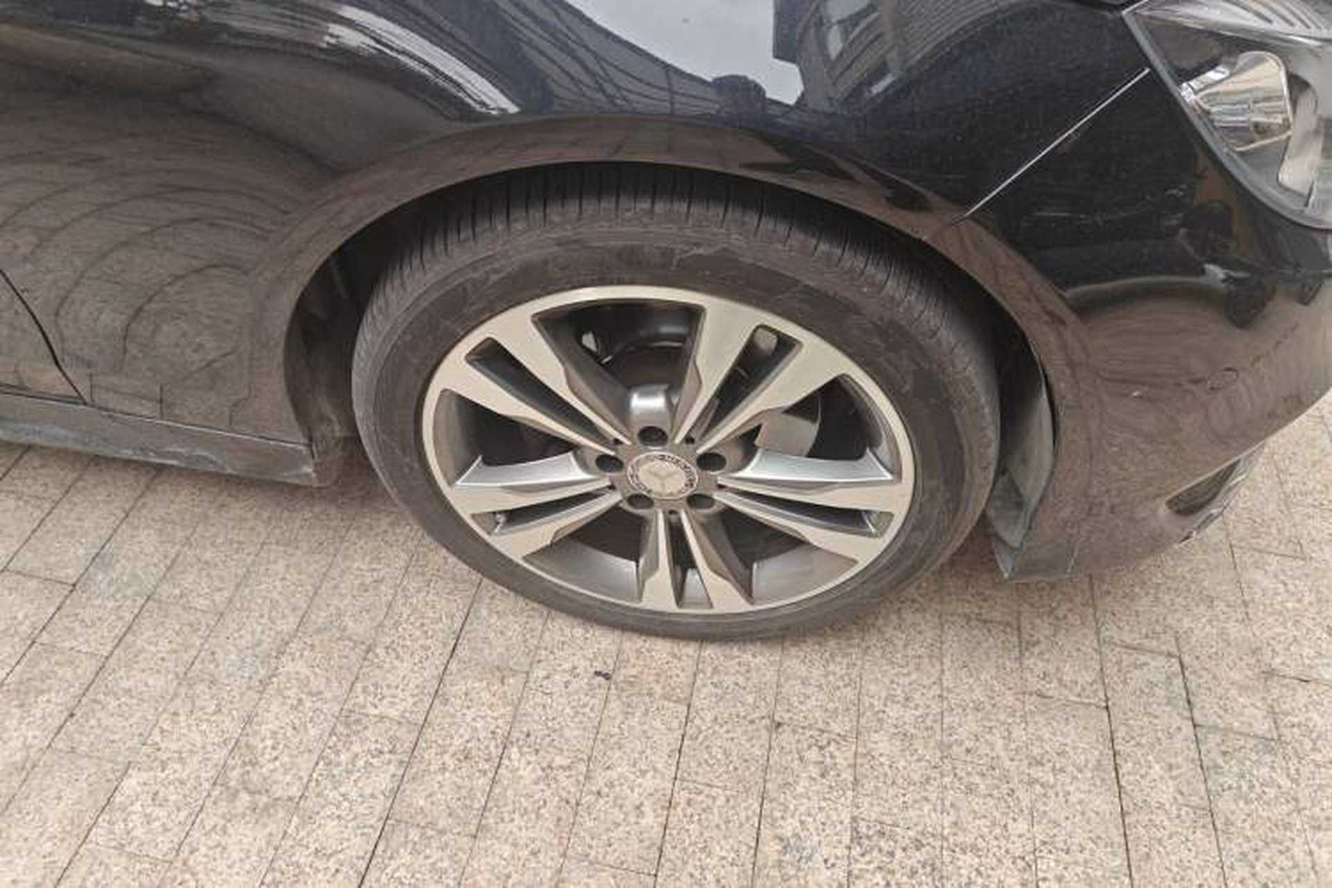Used Mercedes-Benz E-Class 2015 Restyled E 260 L Sport Edition Right Front Wheel Hub