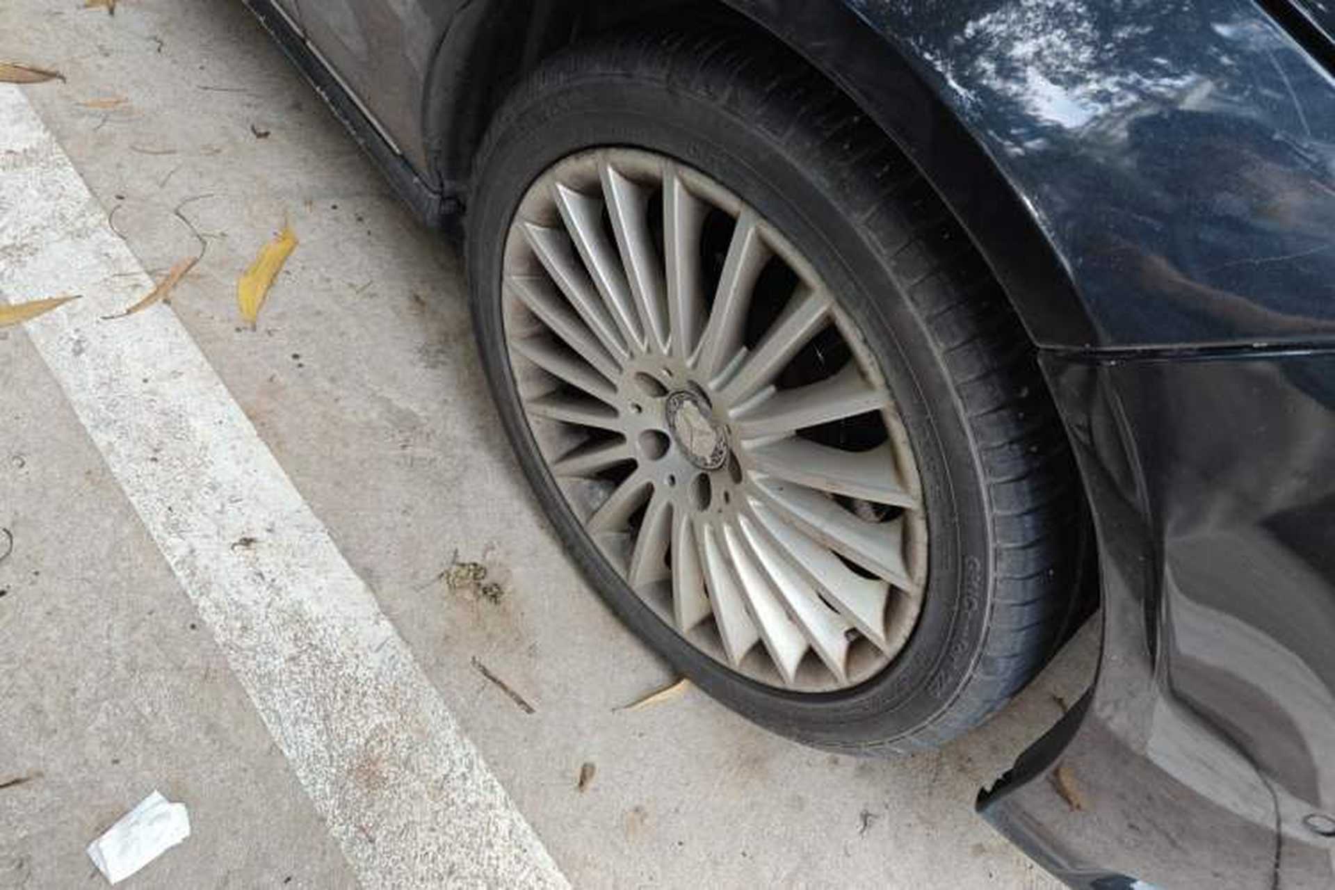 Used Mercedes-Benz E-Class 2015 E 260 L Right Front Wheel Hub