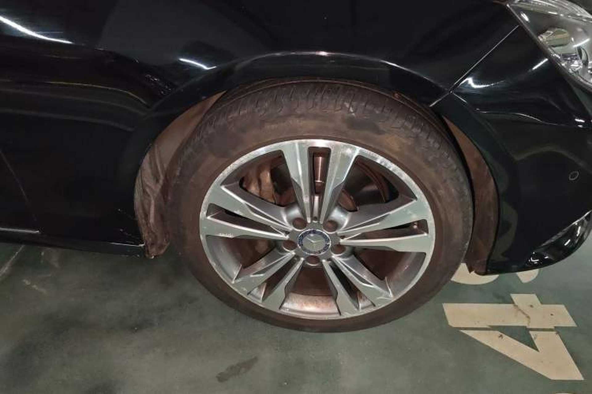 Used Mercedes-Benz E-Class 2015 Revised E 180 L Sport Edition Right Front Wheel Hub