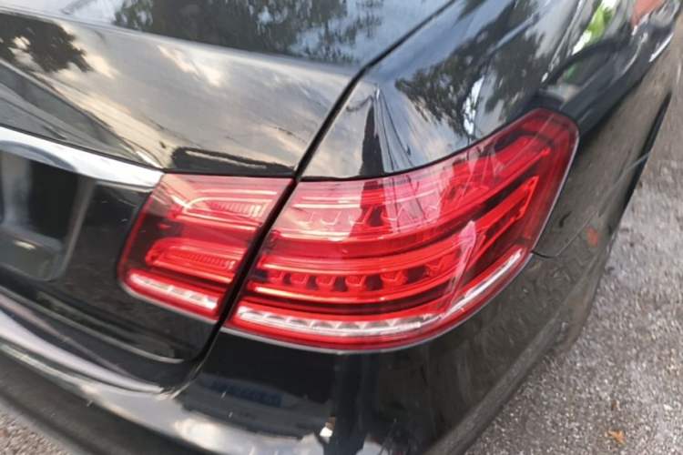 Used Mercedes-Benz E-Class 2015 Restyled E 260 L Sport Edition Right Rear Taillight