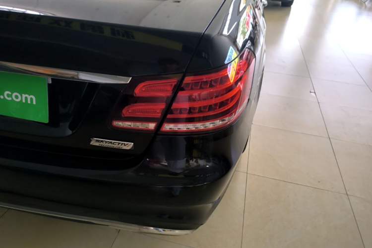 Used Mercedes-Benz E-Class 2015 Restyled E 260 L Sport Edition Right Rear Taillight