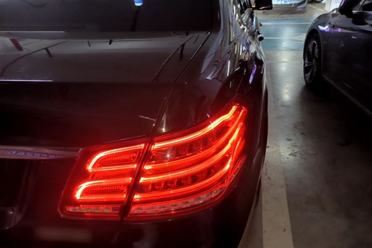 Used Mercedes-Benz E-Class 2015 Restyled E 260 L Sport Edition Right Rear Taillight