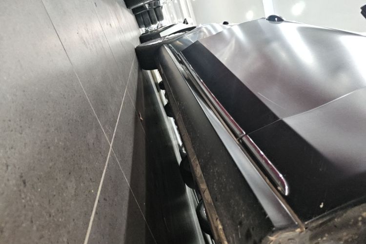 Used Mercedes-Benz E-Class 2015 E 200 L Right Side Sill