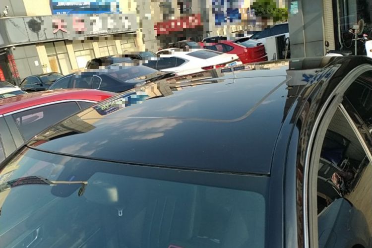 Used Mercedes-Benz E-Class 2015 Facelift E 200 L Roof