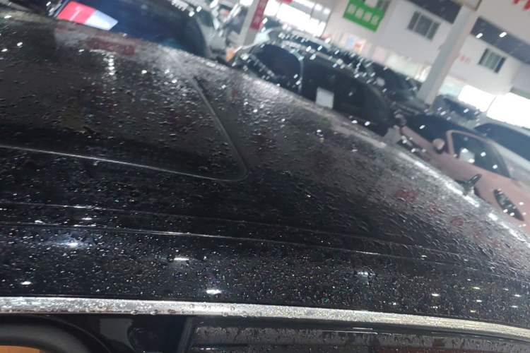 Used Mercedes-Benz E-Class 2015 Restyled E 260 L Sport Edition Roof