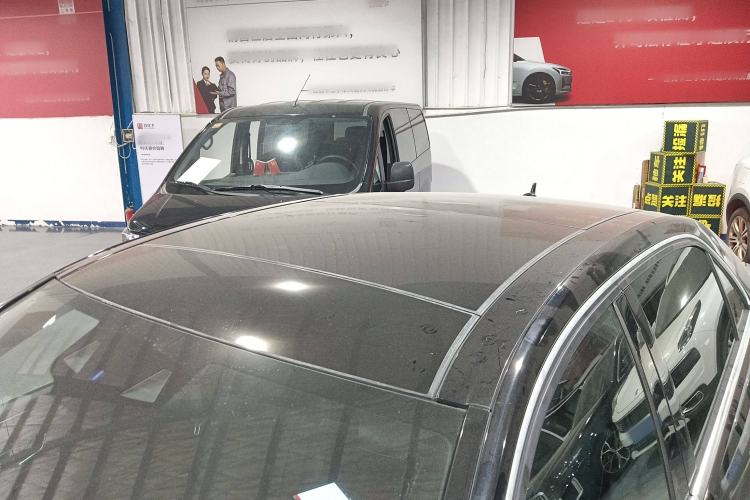 Used Mercedes-Benz E-Class 2015 E 400 L Hybrid Roof