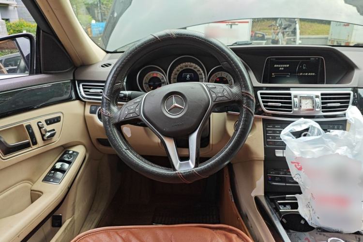 Used Mercedes-Benz E-Class 2015 Restyled E 260 L Sport Edition Steering Wheel