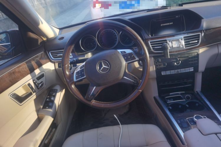 Used Mercedes-Benz E-Class 2015 Revised E 260 L Steering Wheel