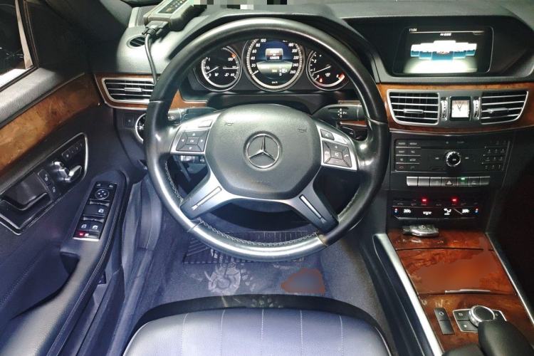 Used Mercedes-Benz E-Class 2015 Facelift E 200 L Steering Wheel